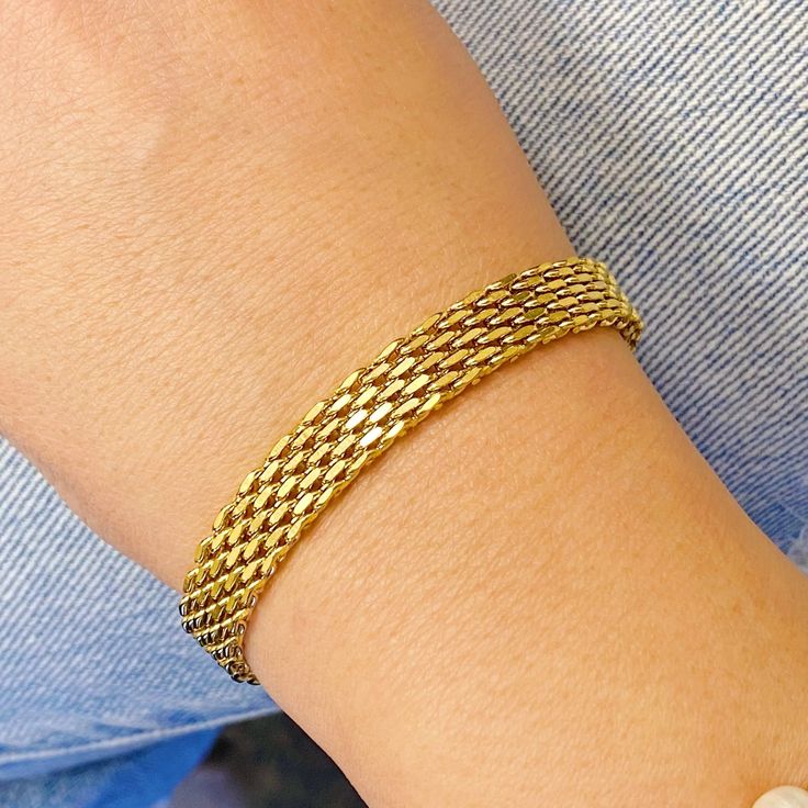 Mesh Chain Golden Bracelet