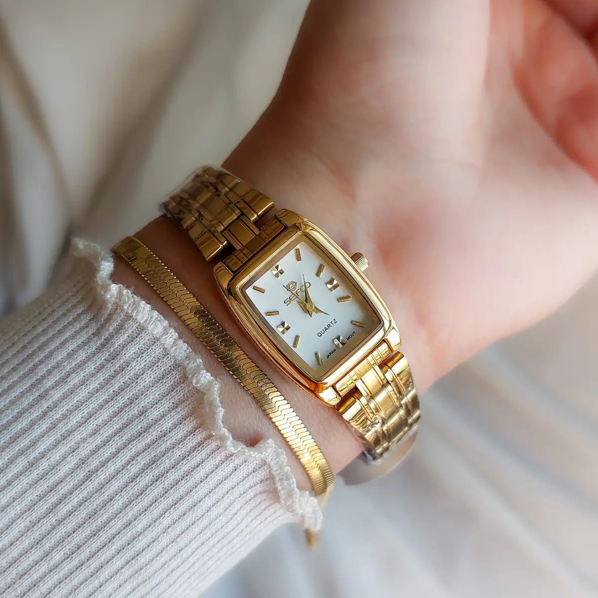 Seifco Rectangle Watch Gold and white