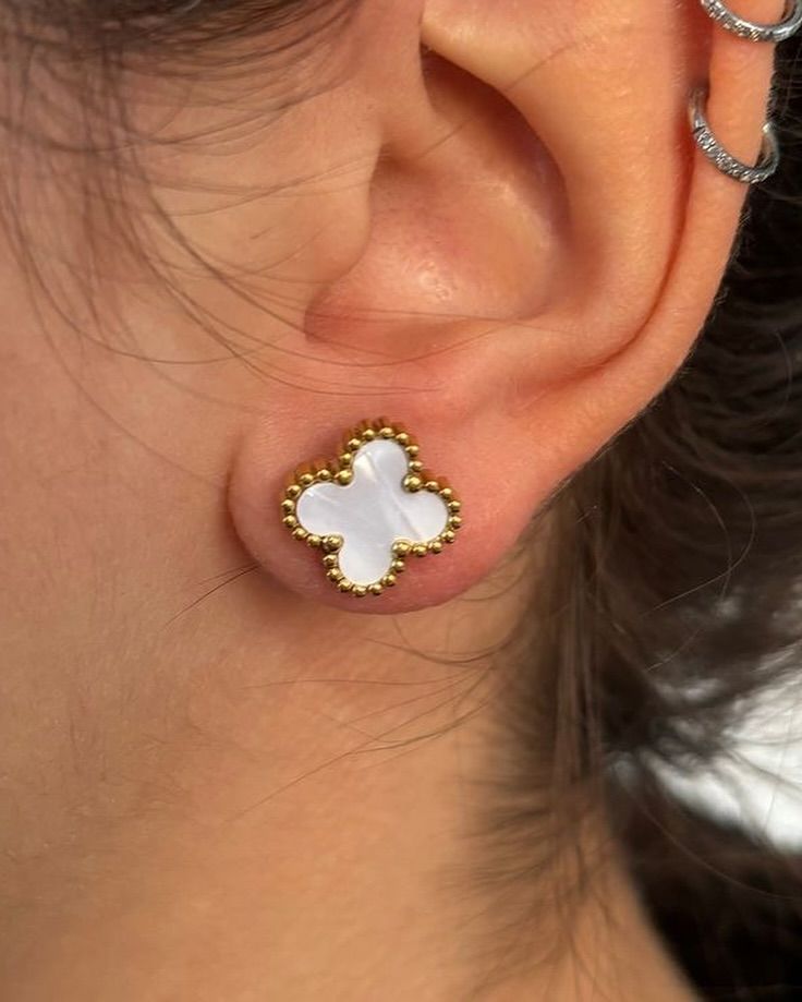 Van Cleef Earing