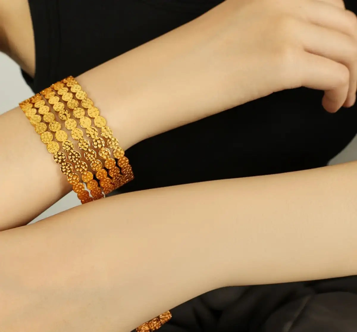 Circular Hollow Bangle