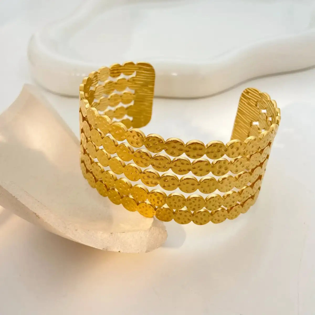 Circular Hollow Bangle