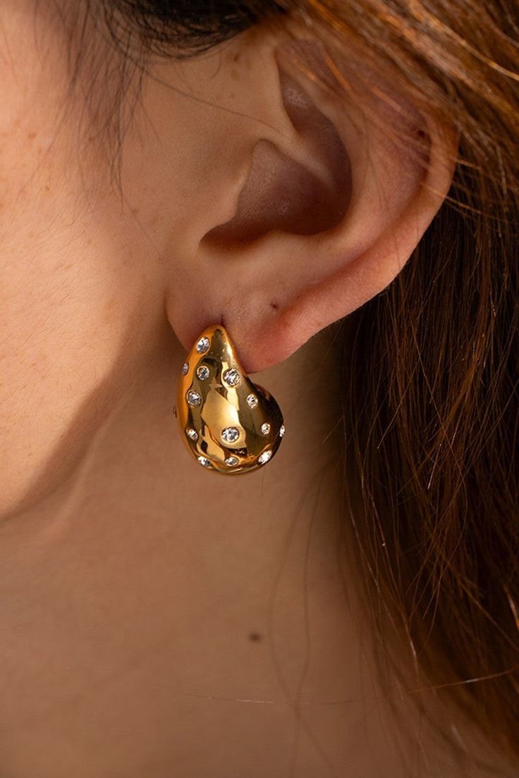 Zircon Tear Drop Earing