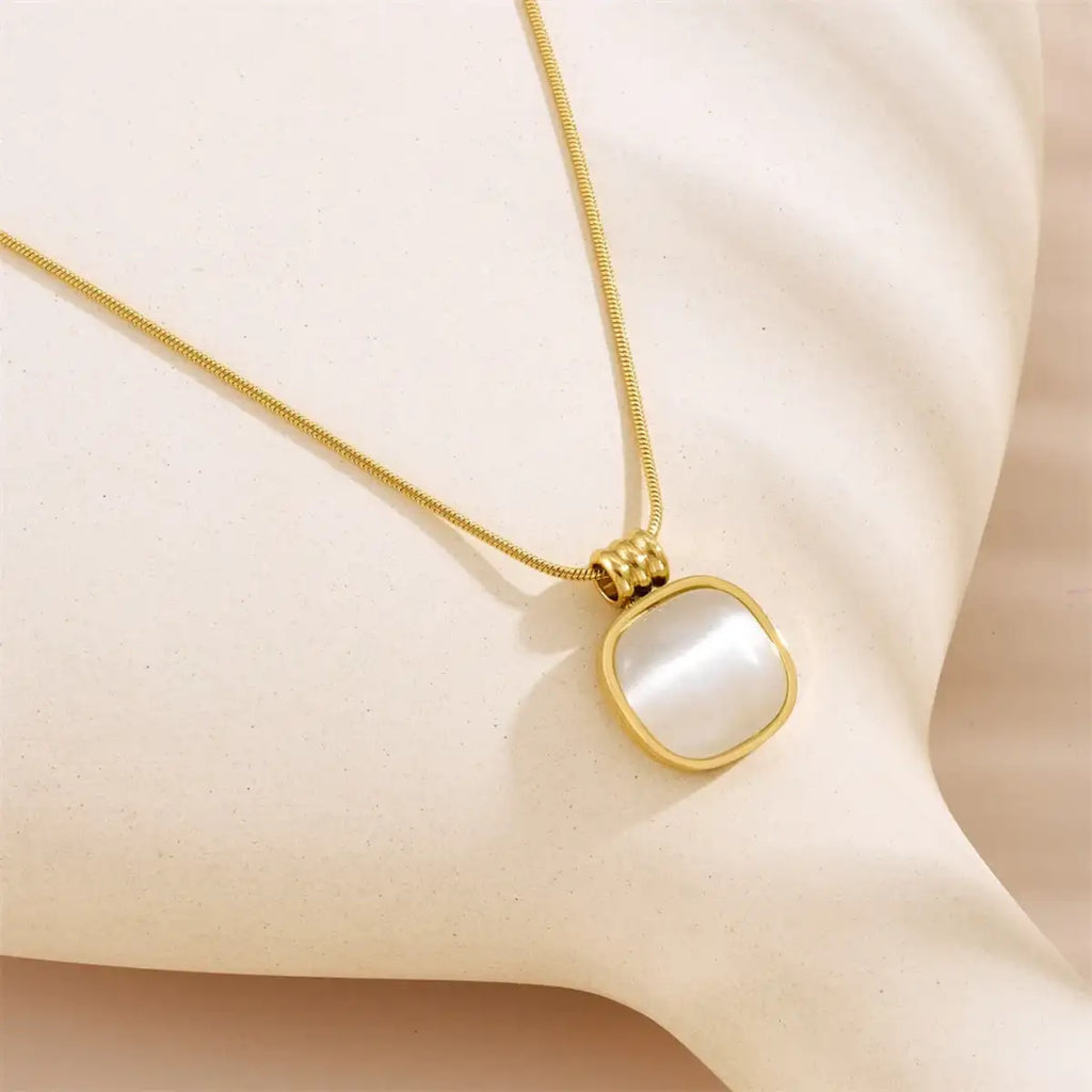Cat's Eye Stone Golden Necklace