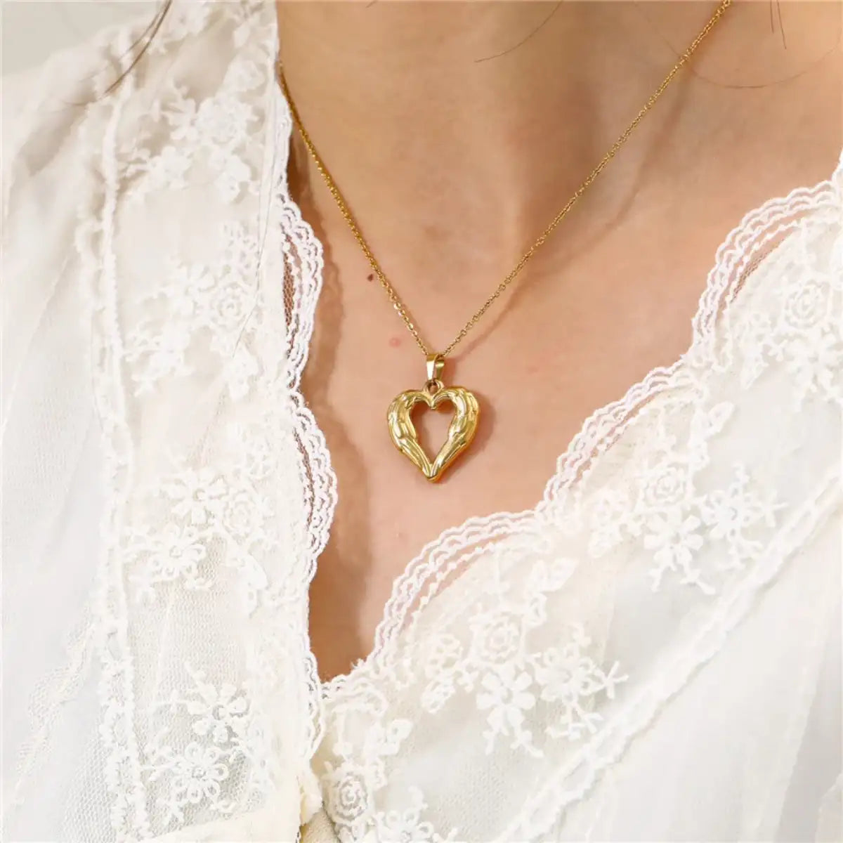 Melted Heart Golden Necklace