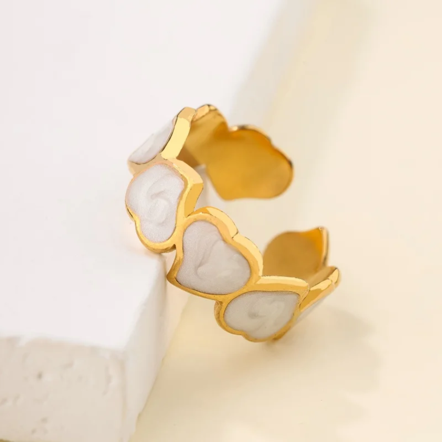 Heart Shell Ring