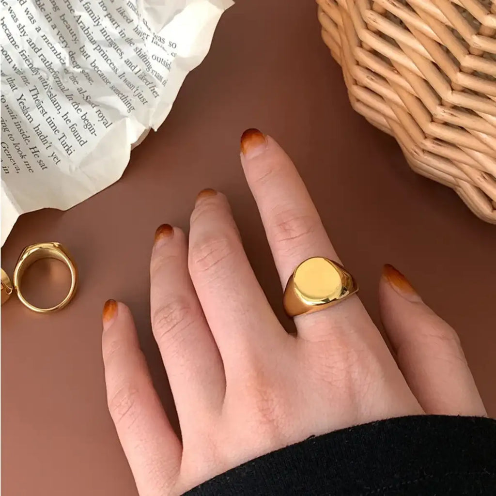 Circular Stamp Ring