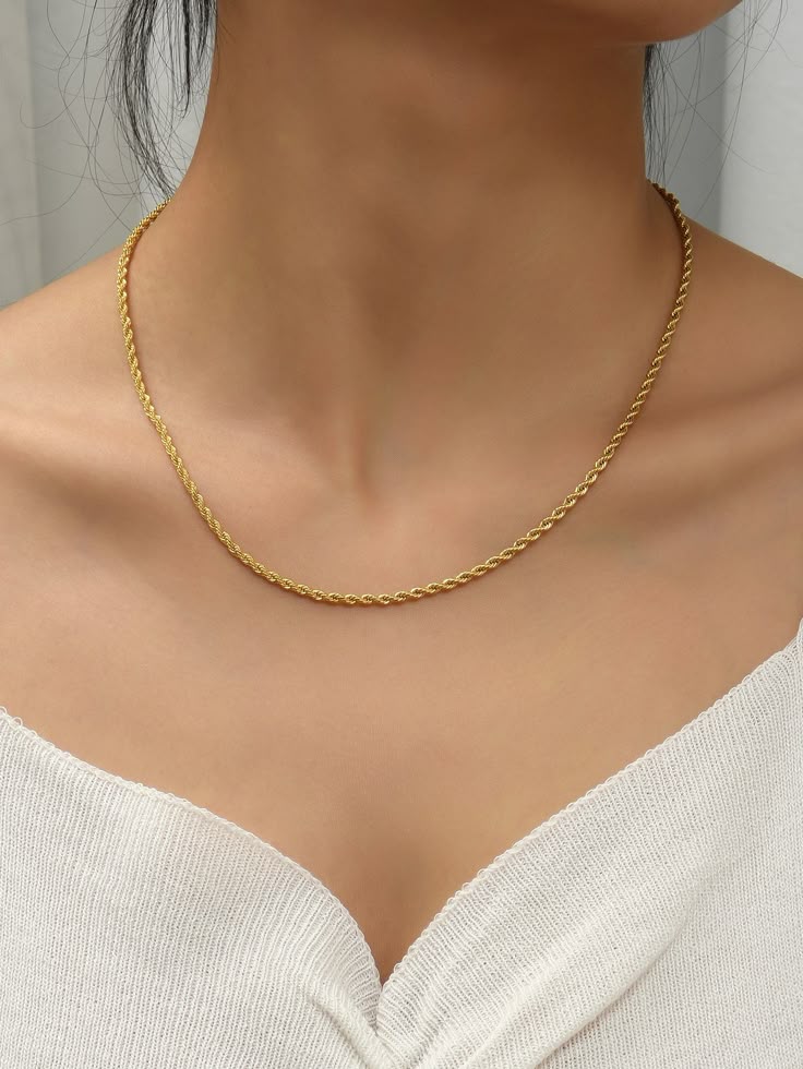 Gold Twisted Necklace