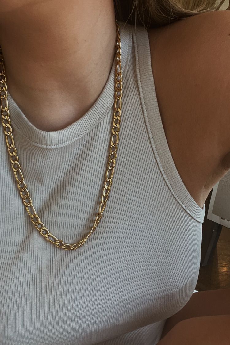 Figara Golden Necklace