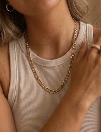 Figara Golden Necklace