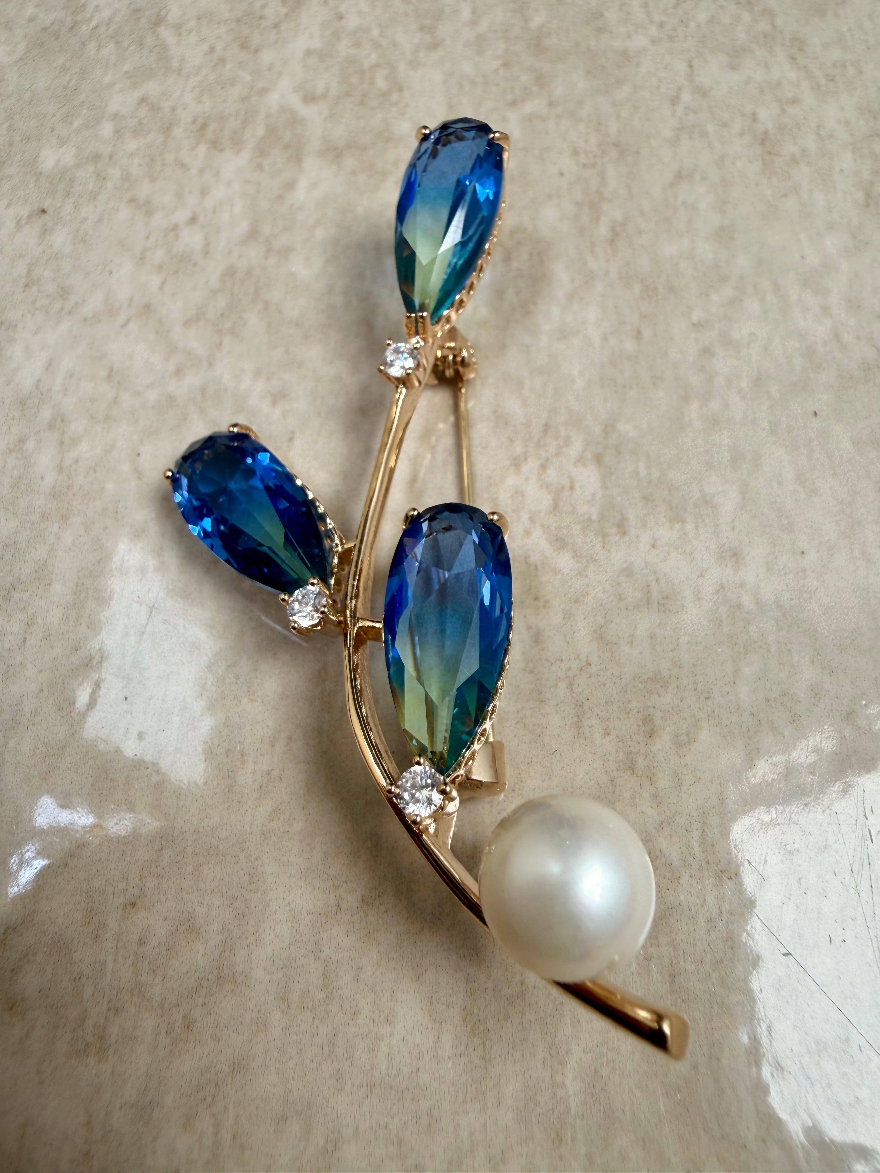 Imperial Crest Brooch