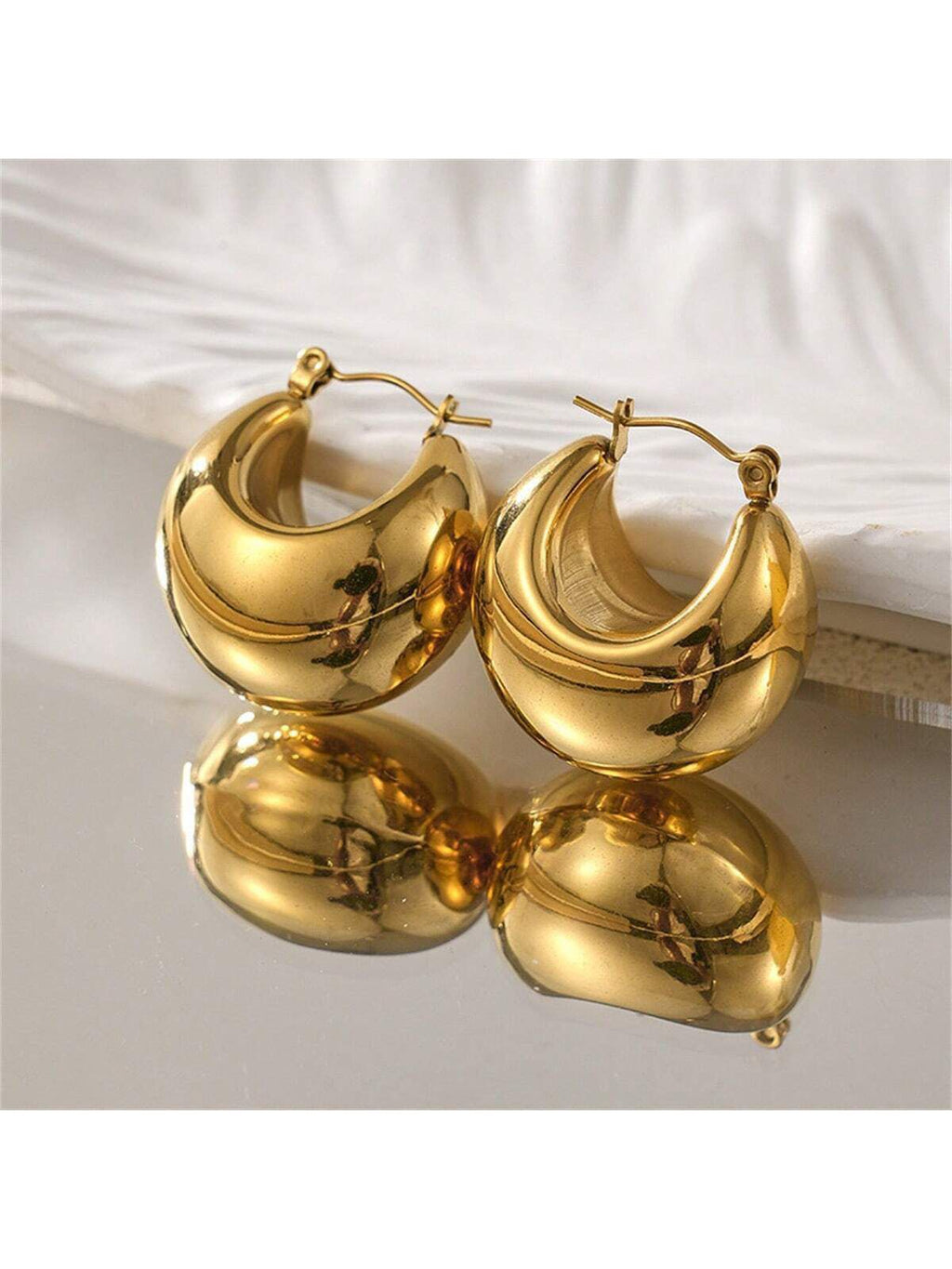 Opulent Glow Earing