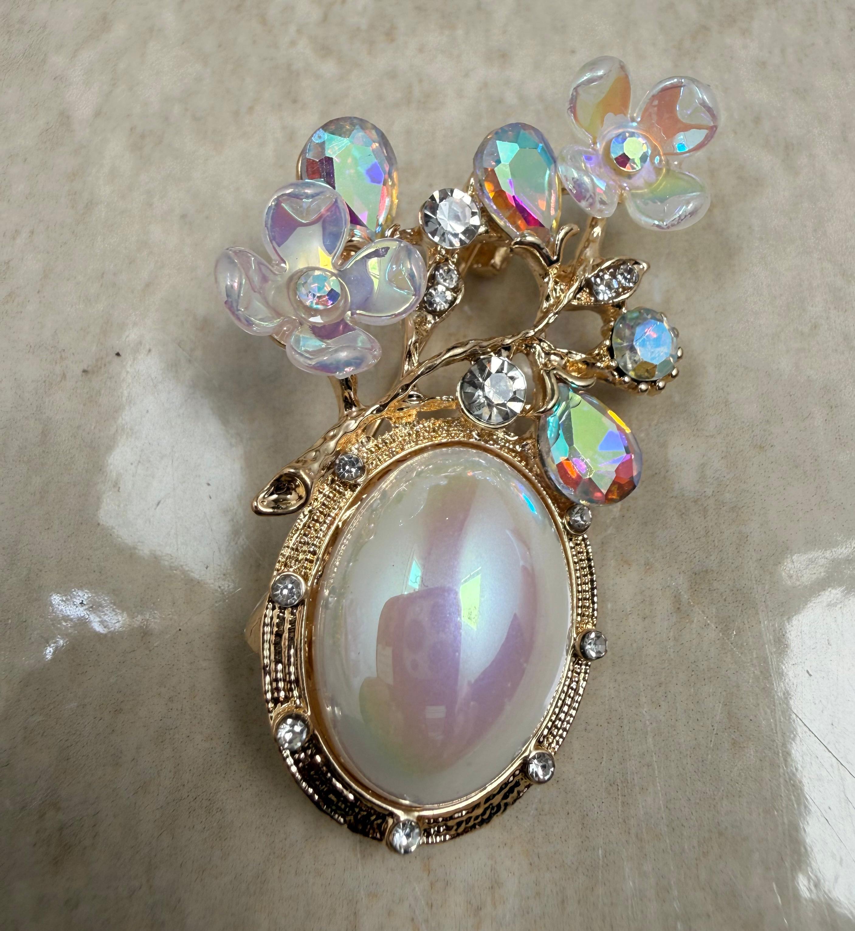 Gossamer Flower Brooch
