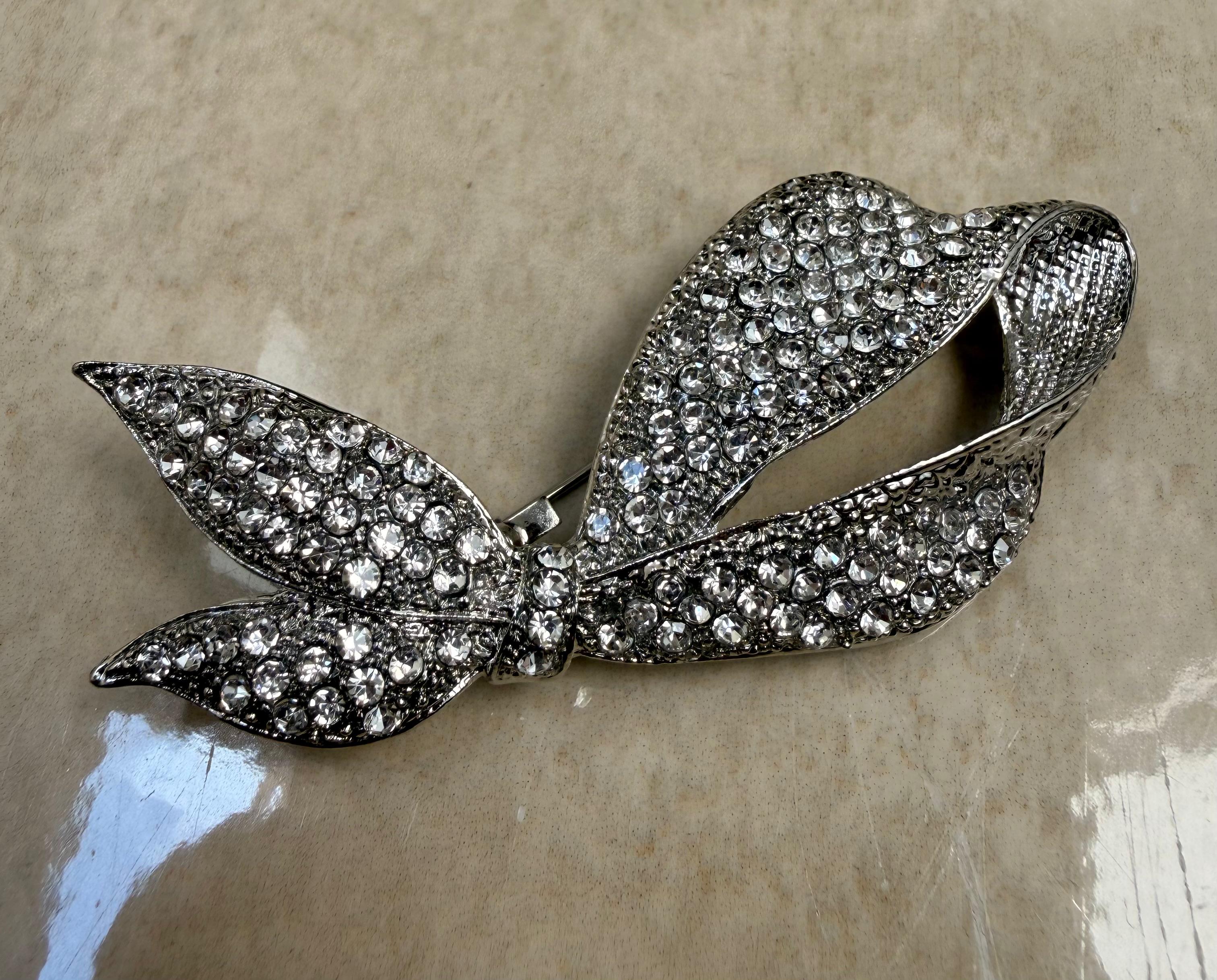 Sterling Bud Brooch